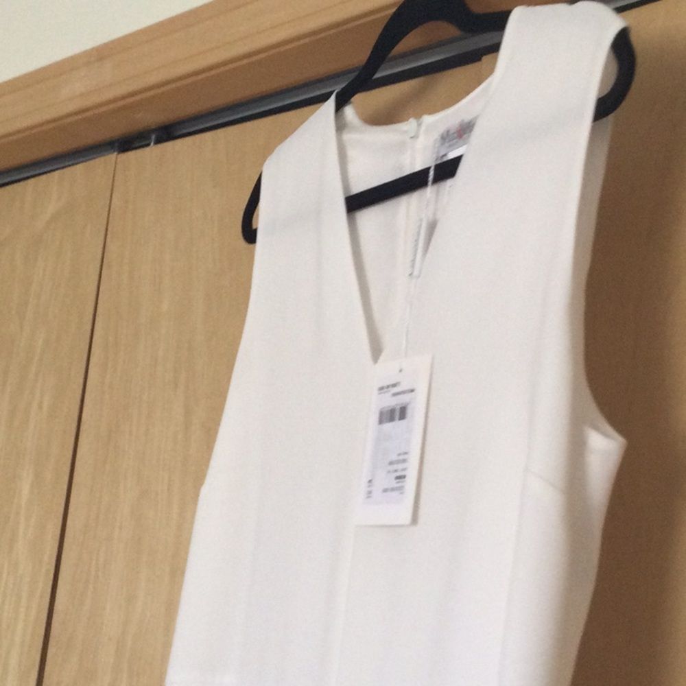 MAX MARA
Robin belted draped cady dress - Picture 8 of 13